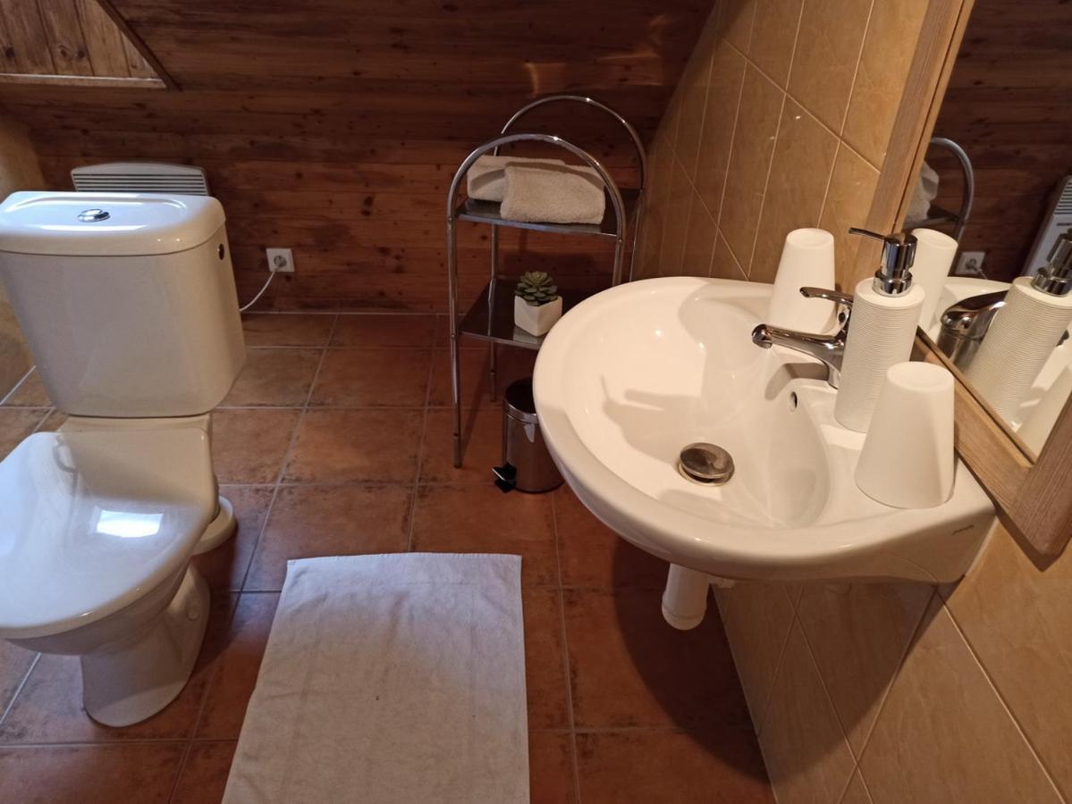Apartmany Ziakova - Ubytovani Nove Hrady 111 Kültér fotó